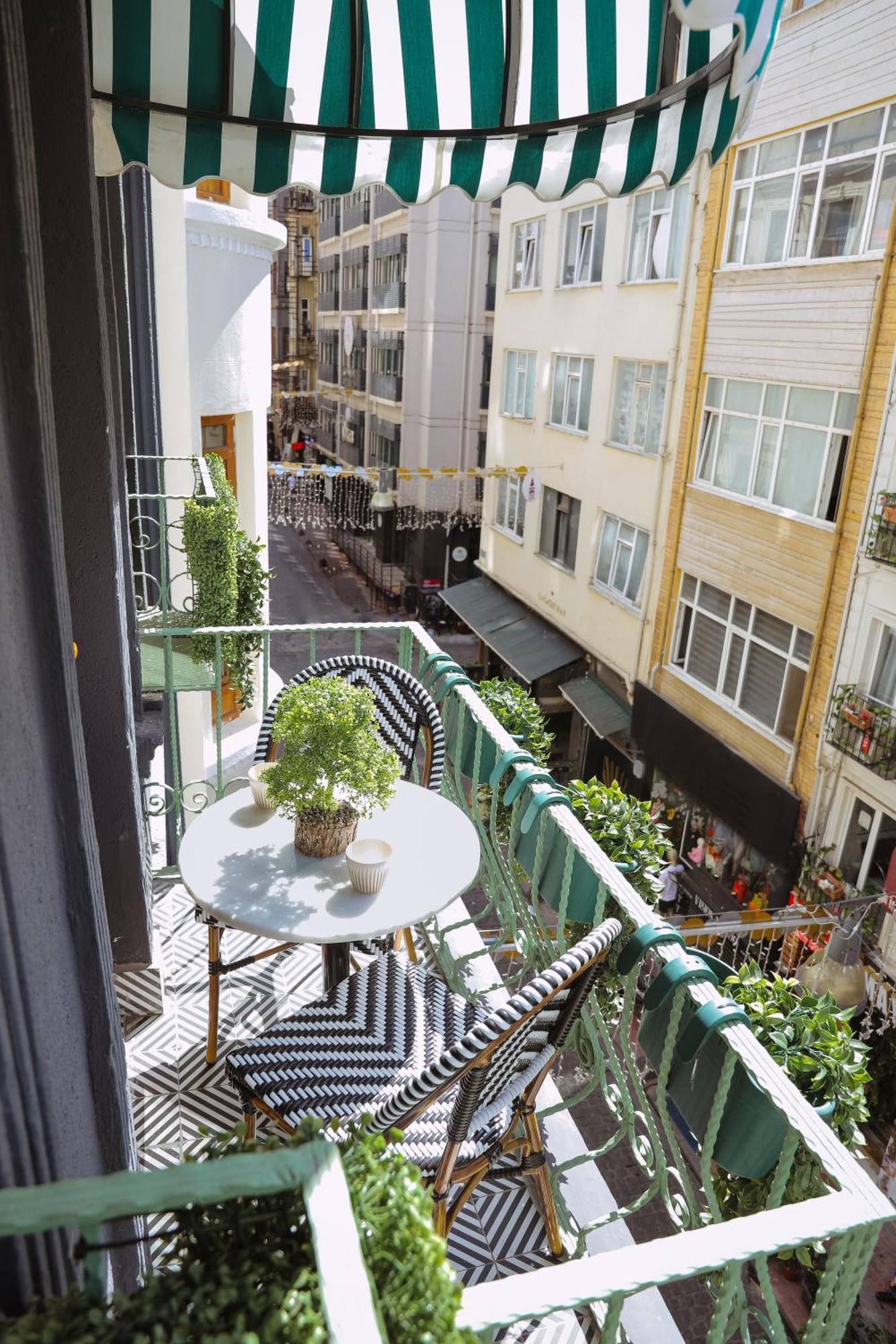 Istiklal Street Taksim House Yamalya Hotel Istanbul Exterior photo